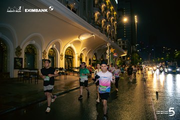 Ảnh sự kiện HO CHI MINH CITY NIGHT RUN EXIMBANK 2026 - d54b04474b4aed49ff80a2b3984dfd92.jpg