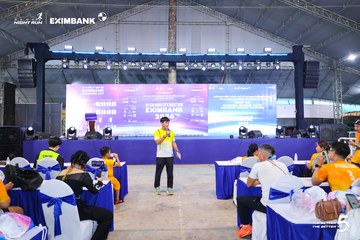 Photo HO CHI MINH CITY NIGHT RUN EXIMBANK 2026 - d5fd2cfd67af411a67f1de8f05357f45.jpg