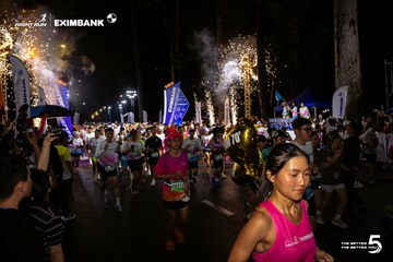 Ảnh sự kiện HO CHI MINH CITY NIGHT RUN EXIMBANK 2026 - d6024205592a2bf618438a407af4fb1f.jpg