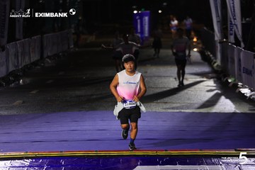 HO CHI MINH CITY NIGHT RUN EXIMBANK 2026 - Ảnh #4986576