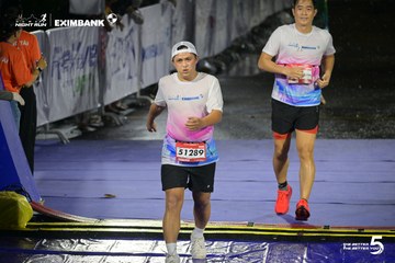 Photo HO CHI MINH CITY NIGHT RUN EXIMBANK 2026 - d63645a281e5554e159e36003f37d5d4.jpg