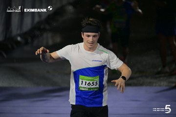 Photo HO CHI MINH CITY NIGHT RUN EXIMBANK 2026 - d6365829449c580bba406d97faa4855a.jpg