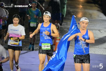 Photo HO CHI MINH CITY NIGHT RUN EXIMBANK 2026 - d6685ead03666825980196446b26e8f1.jpg