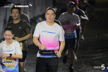 Photo HO CHI MINH CITY NIGHT RUN EXIMBANK 2026 - d68a4361239bdff9bed5adf431863a04.jpg