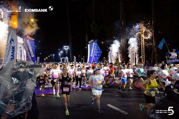 Ảnh sự kiện HO CHI MINH CITY NIGHT RUN EXIMBANK 2026 - d6c8323550f12c6d754f22398ea574ff.jpg