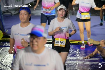 Photo HO CHI MINH CITY NIGHT RUN EXIMBANK 2026 - d75b706f1bd9245a0b483a349073f02c.jpg