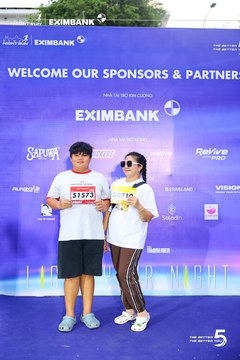Photo HO CHI MINH CITY NIGHT RUN EXIMBANK 2026 - d762dc2944b756f4f9e58dc013762db0.jpg