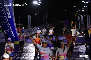 HO CHI MINH CITY NIGHT RUN EXIMBANK 2026 - Ảnh #4988207