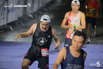 Photo HO CHI MINH CITY NIGHT RUN EXIMBANK 2026 - d7a1e2e1ccba489f5593c204ee889bda.jpg