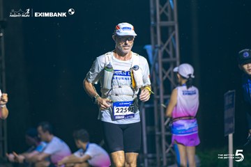 Ảnh sự kiện HO CHI MINH CITY NIGHT RUN EXIMBANK 2026 - d80bdc5dd150494cdea1357cb7f4c927.jpg