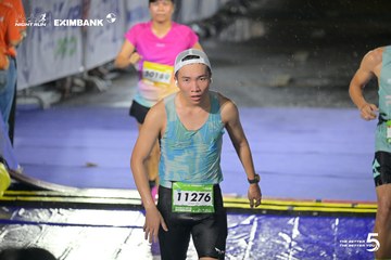 Photo HO CHI MINH CITY NIGHT RUN EXIMBANK 2026 - d8b8e33ee0cce410b2efd2f0d7eb94b8.jpg