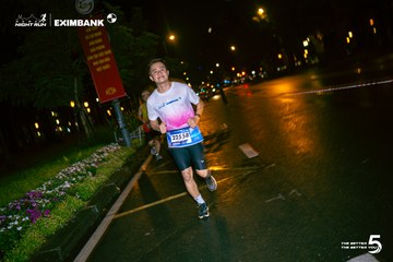 Ảnh sự kiện HO CHI MINH CITY NIGHT RUN EXIMBANK 2026 - d90d57edf211eb6099fcc157478cdc6a.jpg