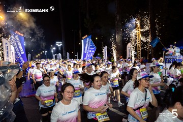 Ảnh sự kiện HO CHI MINH CITY NIGHT RUN EXIMBANK 2026 - d927837504afe8fe07a18cd52b9fab00.jpg