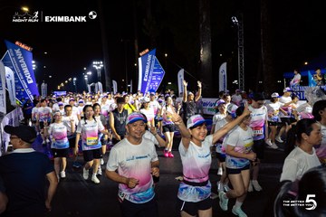 Ảnh sự kiện HO CHI MINH CITY NIGHT RUN EXIMBANK 2026 - db3b12d1e9f41f3d8ee9eb0513217b3a.jpg