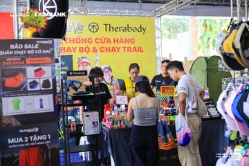 Photo HO CHI MINH CITY NIGHT RUN EXIMBANK 2026 - db88bd477ae95fa44de839a31160f90b.jpg