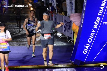 HO CHI MINH CITY NIGHT RUN EXIMBANK 2026 - Ảnh #4987903