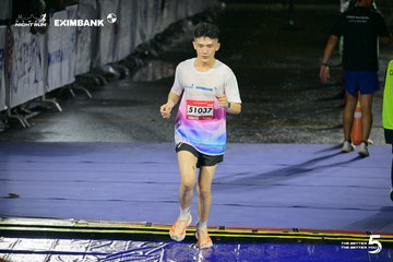 Photo HO CHI MINH CITY NIGHT RUN EXIMBANK 2026 - dd1db81d518229a60995e714efde4737.jpg