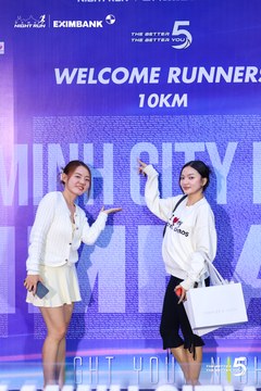 Photo HO CHI MINH CITY NIGHT RUN EXIMBANK 2026 - ddddc8117c6131047a1eaba797e8e7bf.jpg