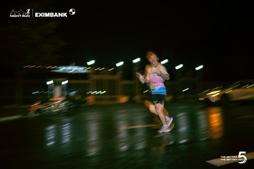 Photo HO CHI MINH CITY NIGHT RUN EXIMBANK 2026 - ddf1fa98e8a2faca63d561dec338b393.jpg