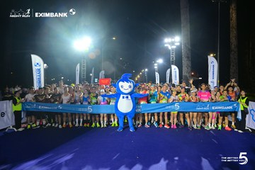 Ảnh sự kiện HO CHI MINH CITY NIGHT RUN EXIMBANK 2026 - de1a7a67e5a0464eec6f1baa99bf574e.jpg