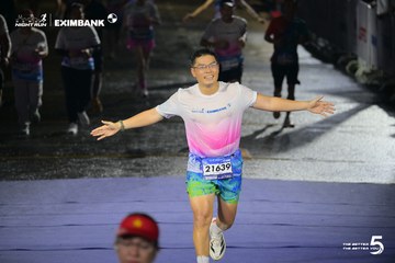 HO CHI MINH CITY NIGHT RUN EXIMBANK 2026 - Ảnh #4982140