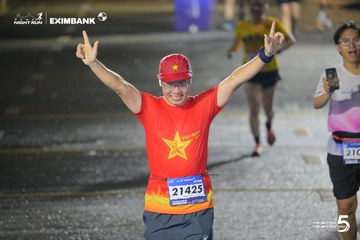HO CHI MINH CITY NIGHT RUN EXIMBANK 2026 - Ảnh #4986049