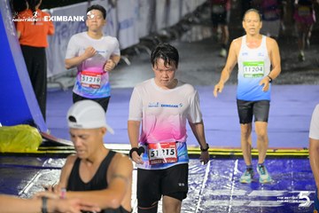 Photo HO CHI MINH CITY NIGHT RUN EXIMBANK 2026 - e0f8374e665741bf41b9f44415ee41b4.jpg