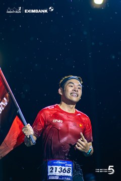 Ảnh sự kiện HO CHI MINH CITY NIGHT RUN EXIMBANK 2026 - e131635e084eced1e34416e3d18bfb69.jpg