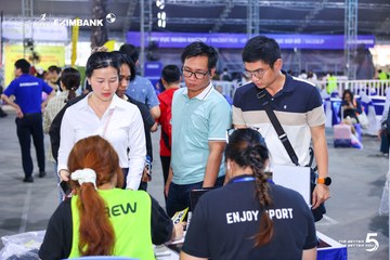 Photo HO CHI MINH CITY NIGHT RUN EXIMBANK 2026 - e148d5283b557daad9c8075376a1e15e.jpg
