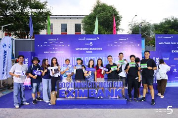 Photo HO CHI MINH CITY NIGHT RUN EXIMBANK 2026 - e15bb7b07e9d1690bafde0b10d64ab49.jpg