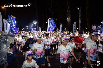 Ảnh sự kiện HO CHI MINH CITY NIGHT RUN EXIMBANK 2026 - e178f2fb2eec25a2f09fab965ef0729f.jpg