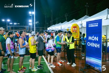 Photo HO CHI MINH CITY NIGHT RUN EXIMBANK 2026 - e1933a0e25bc137a2a7011950f0a3c00.jpg