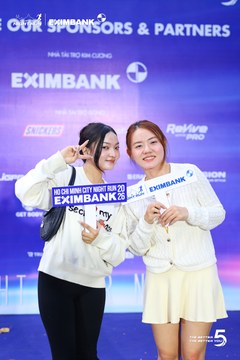 Photo HO CHI MINH CITY NIGHT RUN EXIMBANK 2026 - e21146e33ec1fd379f55378064f146c6.jpg