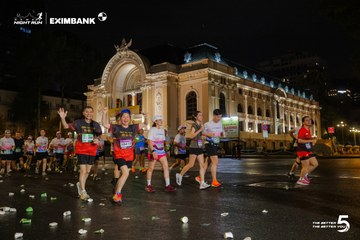 HO CHI MINH CITY NIGHT RUN EXIMBANK 2026 - Ảnh #4997619
