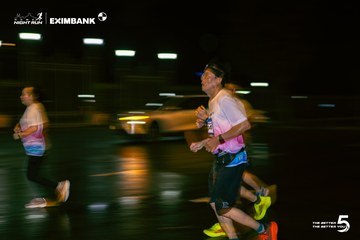 Ảnh sự kiện HO CHI MINH CITY NIGHT RUN EXIMBANK 2026 - e3ba127217640b42655013efb0f18961.jpg