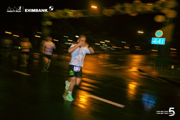 Photo HO CHI MINH CITY NIGHT RUN EXIMBANK 2026 - e3bdd4e0dc0b3065b8c74167582a41b0.jpg