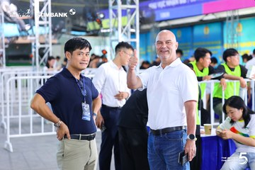 Photo HO CHI MINH CITY NIGHT RUN EXIMBANK 2026 - e61d16d012ae705613e1b60fc4bff60b.jpg