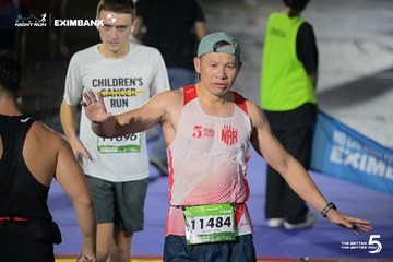 Photo HO CHI MINH CITY NIGHT RUN EXIMBANK 2026 - e637a0405f0c8bcb121a003a46b83462.jpg