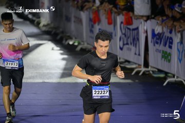 HO CHI MINH CITY NIGHT RUN EXIMBANK 2026 - Ảnh #4983816