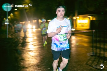 Photo HO CHI MINH CITY NIGHT RUN EXIMBANK 2026 - e69547e214563d7d004401ae885cd14f.jpg