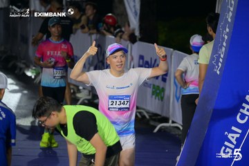 HO CHI MINH CITY NIGHT RUN EXIMBANK 2026 - Ảnh #4981393
