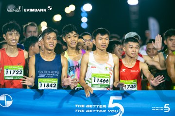 Photo HO CHI MINH CITY NIGHT RUN EXIMBANK 2026 - e8504bf9b6ead54f10bac73eda014573.jpg
