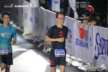 HO CHI MINH CITY NIGHT RUN EXIMBANK 2026 - Ảnh #4985586