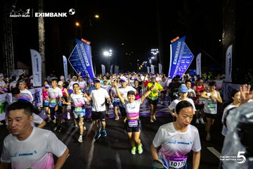 Ảnh sự kiện HO CHI MINH CITY NIGHT RUN EXIMBANK 2026 - e8b2b72326055f2ee16766a40b90b960.jpg