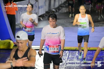 Photo HO CHI MINH CITY NIGHT RUN EXIMBANK 2026 - ea2fb3280e77ac56f3954e1a54e32fb0.jpg