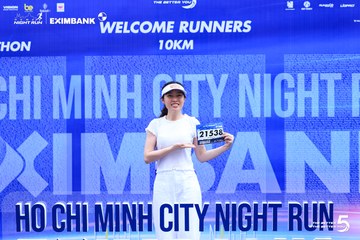 Photo HO CHI MINH CITY NIGHT RUN EXIMBANK 2026 - eb626ae26c2c46c2e7e44ccf5c072820.jpg