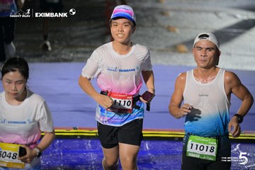 Photo HO CHI MINH CITY NIGHT RUN EXIMBANK 2026 - eb678b7f0108f8f6981e539b5002b9fe.jpg