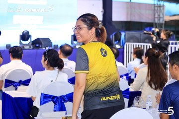 Photo HO CHI MINH CITY NIGHT RUN EXIMBANK 2026 - eb6854089bd11234ed1b47be2fc705c1.jpg