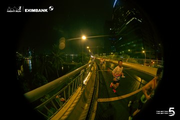 Ảnh sự kiện HO CHI MINH CITY NIGHT RUN EXIMBANK 2026 - eb8e158e236b80722e08173f27512f74.jpg