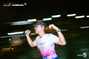 Ảnh sự kiện HO CHI MINH CITY NIGHT RUN EXIMBANK 2026 - ec9483bb793a13fa2334a3afa0c62684.jpg